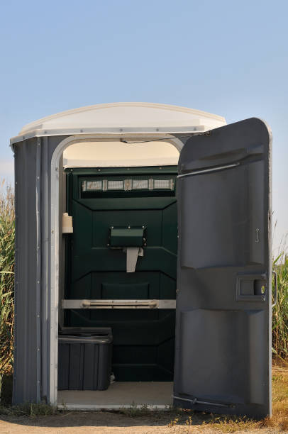 Portable Toilet Options We Offer in Hazlehurst, GA